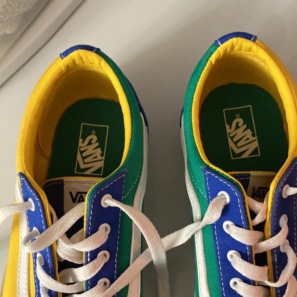 Ward Boys vans size yt(youth)7, 8 1/2 -9in women’s - Picture 3 of 11